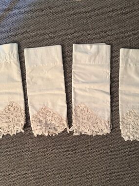 Set of 4 antique like Cotton Valences with Lace Trim